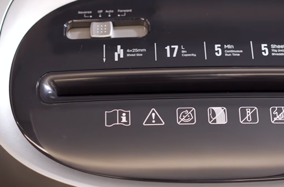 01 Deli E9929 Schredder