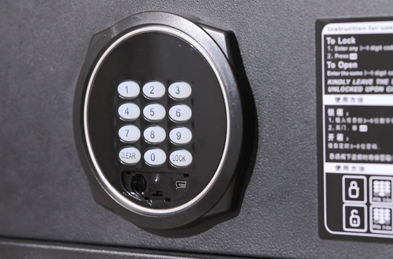 01 Deli ET547 Sicher