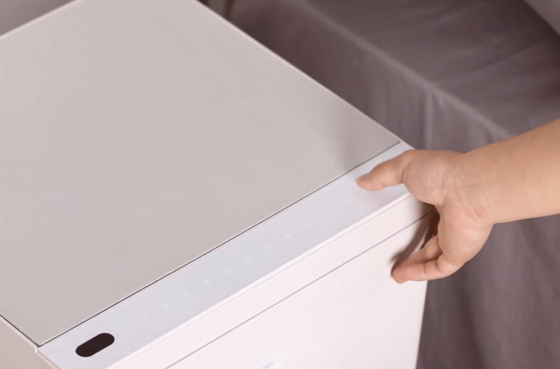 01 Deli ET606 Nachttisch sicher