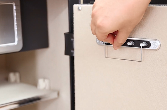 01 Deli ET634 Haushalts-Safe-Box